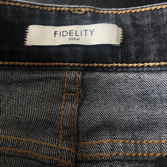 Fidelity Taylor Straight Crop Heart Attack Black Denim Jeans Size 28 - Picture 6 of 10